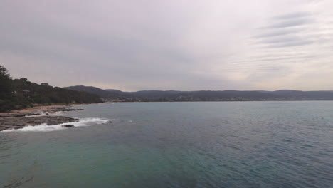 Lorne-Coastline,-Australia