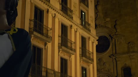 Large-dancing-giant-figure-at-Las-Ramblas-at-night-for-La-Merce-festival