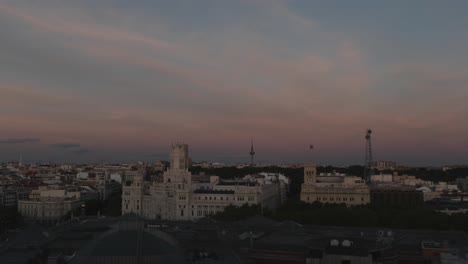 Zeitraffer-Von-Madrid-An-Einem-Sonnigen-Sommerabend