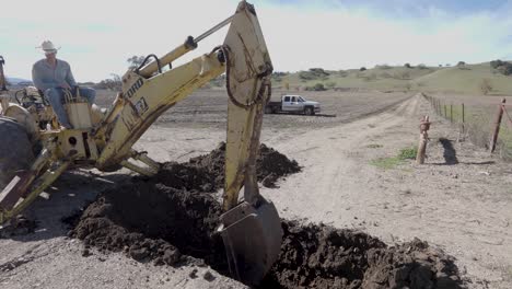 Backhoe-Tractor-on-a-Rancg