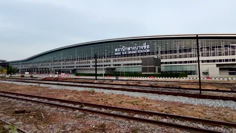 -Bang-Sue-Grand-Station,-Nuevo-Centro-De-Transporte-Ferroviario-En-Bangkok,-Tailandia