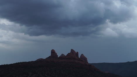 Dense-storm-clouds-before-monsoon-in-Sedona,-Arizona