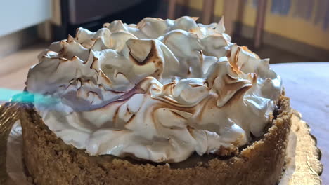 Kuchendeckel-Mit-Brenner-Schmelzen,-Nahaufnahme