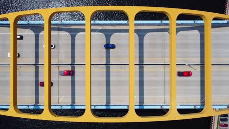 Static-Aerial-Overhead-Shot-Of-Connecting-Commuters-To-Downtown-Milwaukee,-Wisconsin