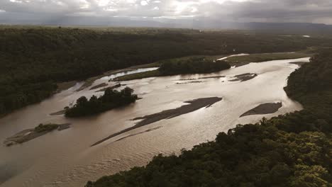 Drone-footage-of-Pastaza-River-in-Ecuadorian-Amazon-at-dusk