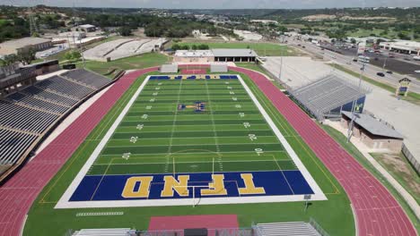 Video-Aéreo-Del-Estadio-Antler-En-Kerrville,-Texas.