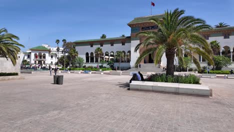 Square-of-Mohammed-V-and-Justice-courtyard-in-Casablanca-Morocco,-day-time