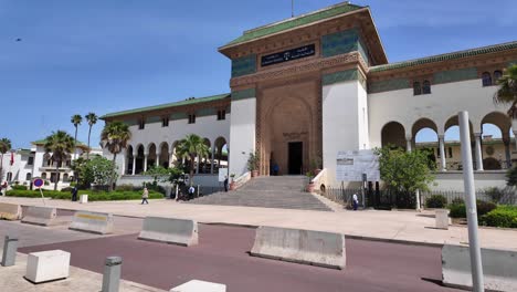 Palacio-De-Justicia-En-La-Plaza-De-Mohammed-V,-Casablanca-Marruecos