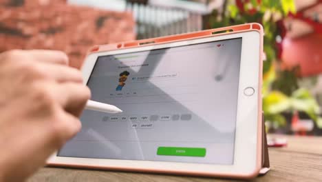 Niederländisch-Lernen-Mit-Duolingo-Auf-Dem-IPad