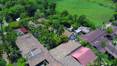 Hermosa-Vista-Aérea-Con-Drone-Del-Pueblo-De-Zimpizahua,-Veracruz,-México