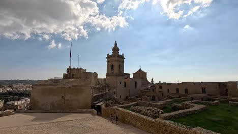 The-panoramic-view-of-the-Citadel,-also-known-as-The-Cittadella-or-Gran-Castello,-in-Victoria-on-Gozo-Island,-Malta