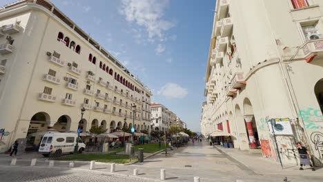 City-Centre-In-Thessaloniki,-Greece