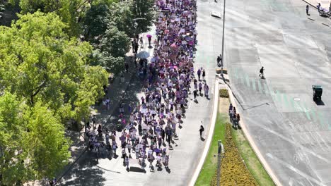 Luftaufnahme-Des-8-Meter-Demonstrationstages-Der-Frauen-In-Mexiko-Stadt