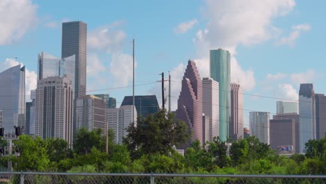 Timelapse-of-cloudy-sky-over-downtown-Houston,-Texas