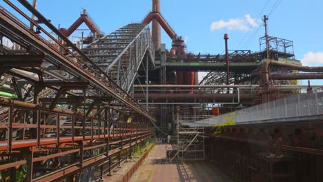 Historic-steelworks-in-Völklingen,-Germany,-showcasing-industrial-heritage-and-metallurgy