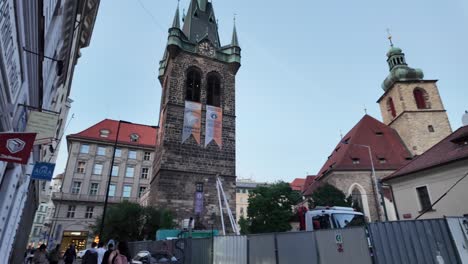 Historic-old-tower-in-Prague,-city-buildings,-architecture