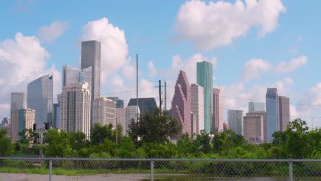 Establishing-shot-of-downtown-Houston,-Texas-on-cloudy-but-sunny-day