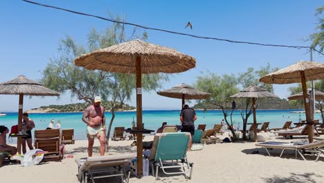 Clean-blue-flag-beaches-of-Halkidiki-Peninsula,-Greece