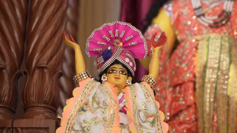 Ein-Idol-Des-Herrn-Chaitanya-Mahaprabhu