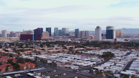 Las-Vegas-USA,-Aerial-View-With-Dolly-Zoom-Effect,-Sprip-Buildings-and-Casinos-From-West-Residential-Neighborhood