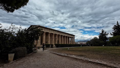 Temple-of-Hephaestus-Olympian-god-of-fire-museum-in-Athens,-Greece