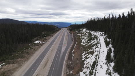 Disfrute-De-La-Belleza-Escénica-De-La-Autopista-97c.