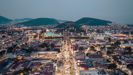 Hyper-Lapse-Shot-Of-Holy-Basilica-of-Guadalupe,-Mexico-City