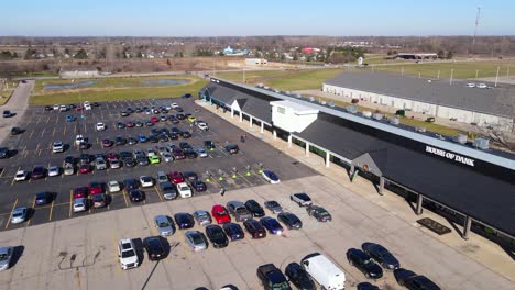 Parking-lot-of-American-store-in-Monroe,-Michigan,-aerial-drone-view