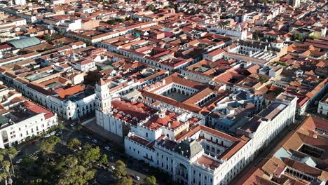 &quot;Joyas-A-Vista-De-Pájaro:-Hitos-De-La-Ciudad-Colonial&quot;