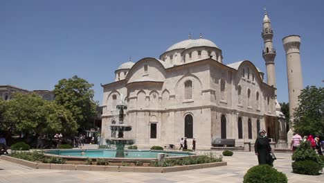 MALATYA---TURKEY---JULY-7,-2017:-THE-HISTORICAL-NEW-MOSQUE