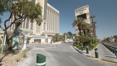 The-Mandalay-Bay-and-its-surrounding-sidewalk-and-streets-remain-empty-during-the-COVID-19-pandemic