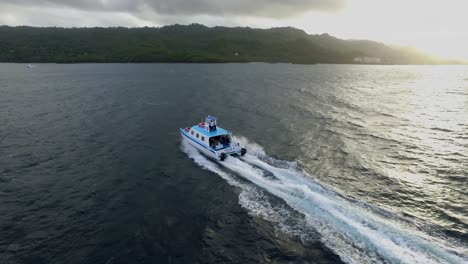 Aeria-tracking-of-speedboat-sailing-to-Cayo-Levantado-island