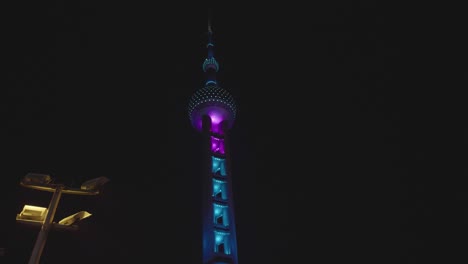 View-of-the-landmark-tower-in-Shanghai-at-night