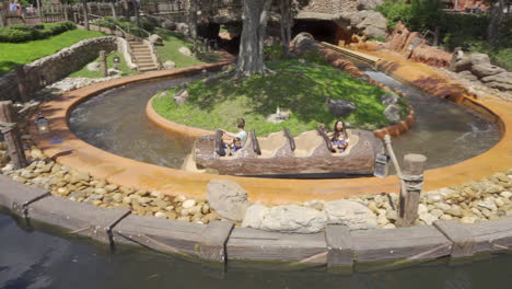 Dies-Ist-Der-Wasserspielbereich-Von-Splash-Mountain-Im-Magic-Kingdom-In-Orlando,-Florida