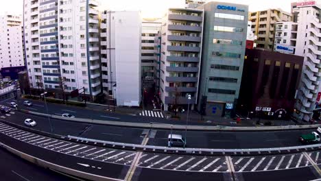 Tokio,-Japan,-Hochhaus,-Rotierender-Zeitraffer-Von-Oben