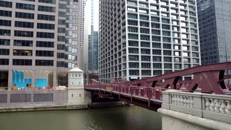 Ansichten-Aus-Dem-Alltag-In-The-Loop,-Chicago