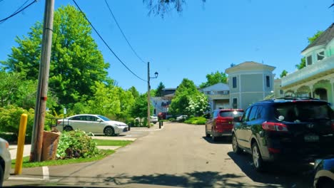 Driving-through-the-Chautauqua-institute-in-western-New-York-state-during-summer