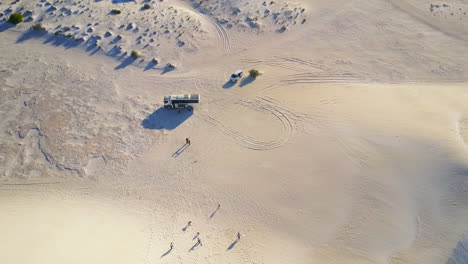 Aerial-View-of-Group-of-Tourists-at-Lancelin-White-Sand-Dunes,-Australia