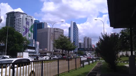 Static-shot-of-traffic-in-Kuala-Lumpur-on-sunny-day