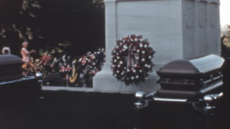 Coffins-and-Flower-Arrangements-at-the-Tomb-of-the-Unknown-Soldier-in-1950s