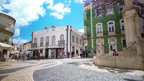 Hyperlapse-in-the-busy-touristic-city-center-of-Lagos-in-Portugal,-summer-day