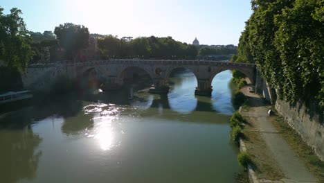 Ponte-Sisto-Bridge-in-Historic-Rome,-Italy---Forward-Drone-Shot