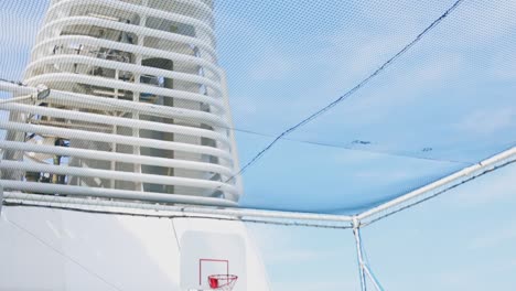 Tilting-Down-Shot-Of-Empty-Mini-Basketball-Court-On-Cruise-Ship