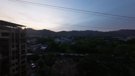 bulling-balcony-view-morning-to-sun-rise-india-Maharashtra-mountains