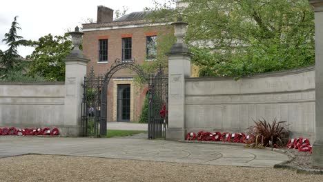 Exterior-De-Pitzhanger-Manor-And-Gallery-En-Ealing-Londres-Reino-Unido-Junio-De-2024