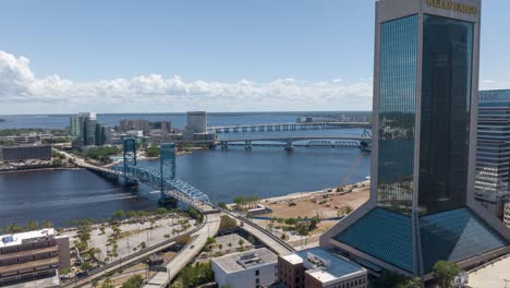 Downtown-Jacksonville,-Florida-aerial-hyper-lapse