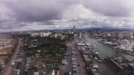 Rimini-Verkehr-Vom-Riesenrad-Aus-Sichtbar