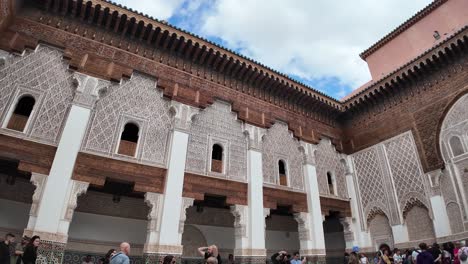 Medersa-Ben-Youssef-interior-riad-traditional-Moroccan-house,-Marrakesh