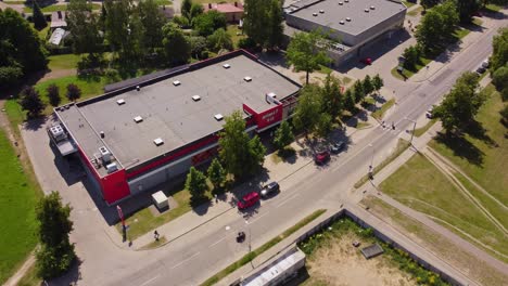 Aerial-View-of-Rimi-Shopping-Center-and-Surrounding-Neighborhood