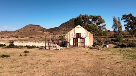 Hauntingly-beautiful-abandoned-trading-store-in-rural-South-Africa's-forgotten-countryside